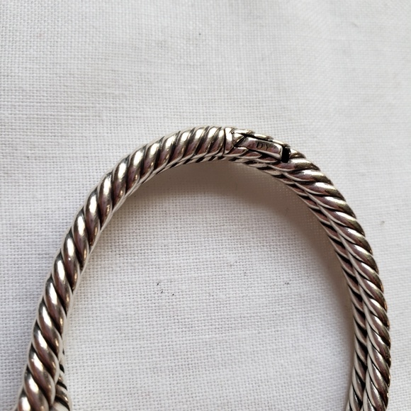 David Yurman Labyrinth Dia Single Loop Bracelet - Picture 6 of 8